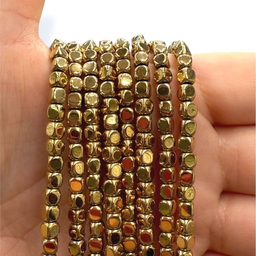 Hematyt Kostka / kolor ciepłe złoto / ok. 4x4mm