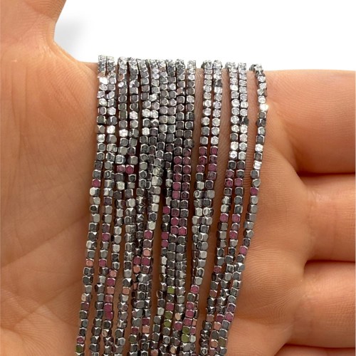 Hematyt Kostka Mała, Ścięte Rogi / kolor srebrny /ok. 1x1mm