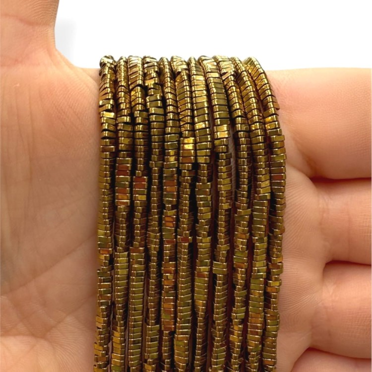 Hematyt Trójkąt / kolor ciepłe złoto / 3x1mm
