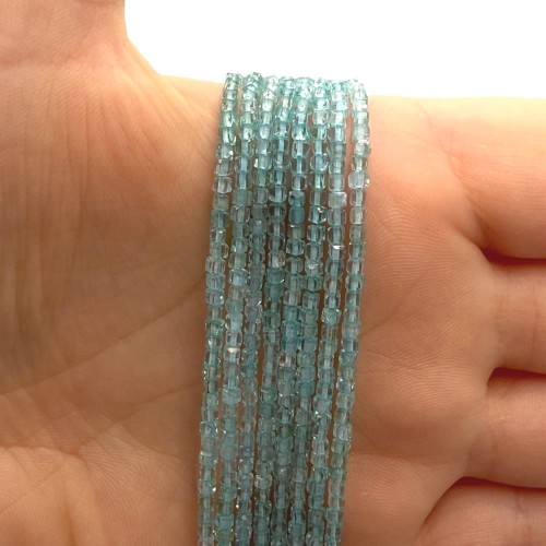 Apatyt Morski/ kostka fasetowana / ok. 2x2mm