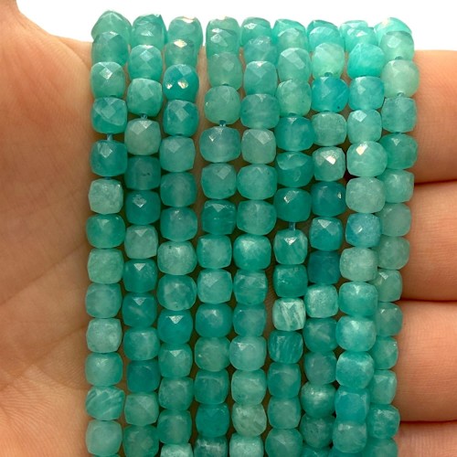 Amazonit Peruwiański / kostka fasetowana / ok. 5x5mm