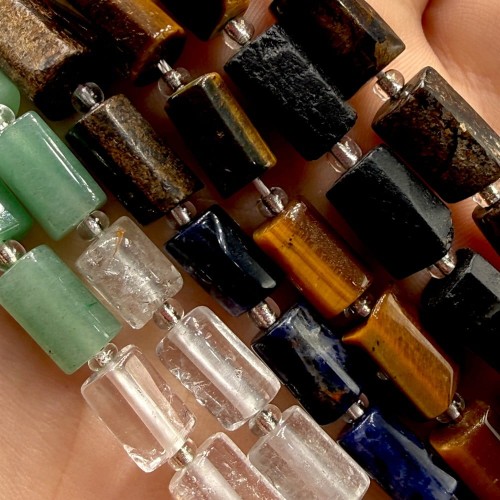 Mix Kamieni: Awenturyn, Bronzyt, Sodalit, Tygrysie Oko, Turmalin / walec / ok. 7x11mm