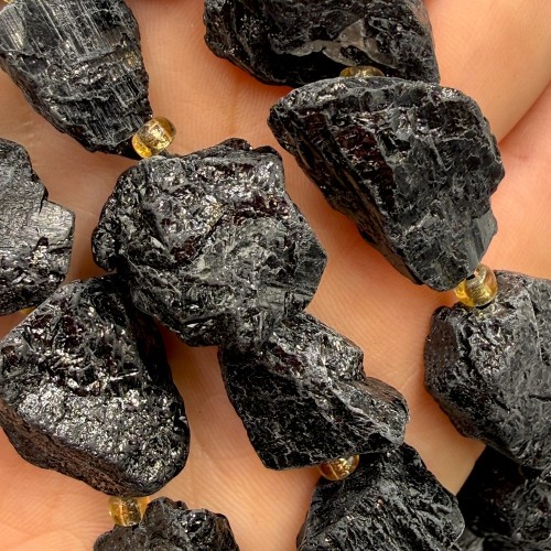 Turmalin Czarny / bryłka surowa / ok. 18mm