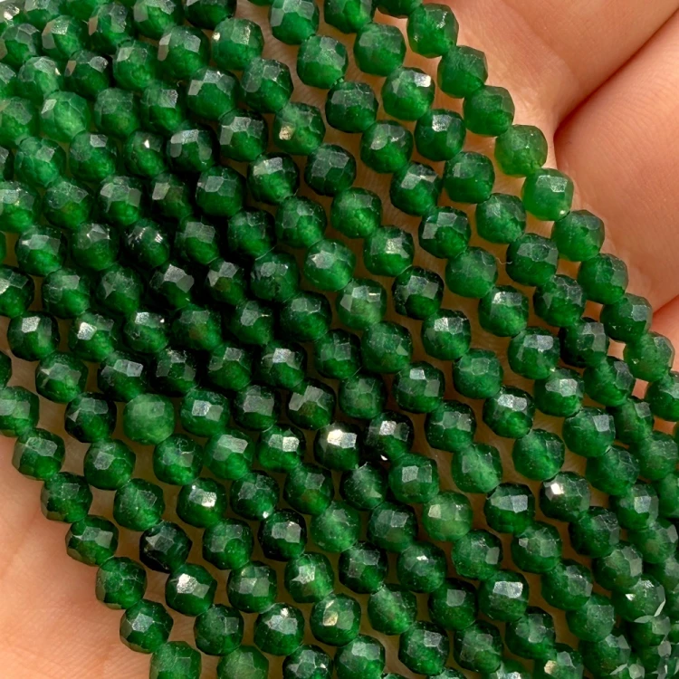 Jadeit Zielony Butelkowy / kulka fasetowana / ok. 4mm