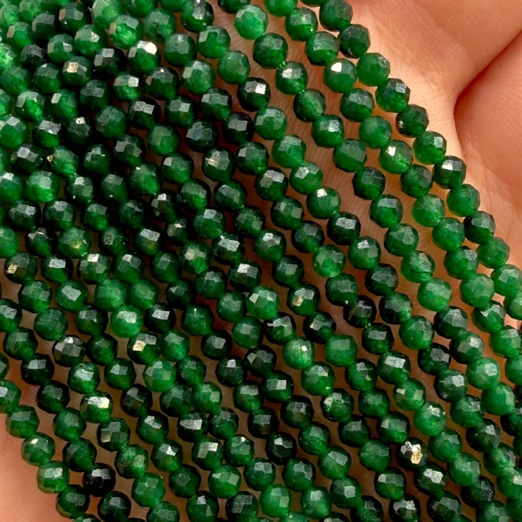 Jadeit Zielony Butelkowy / kulka fasetowana / ok. 3mm