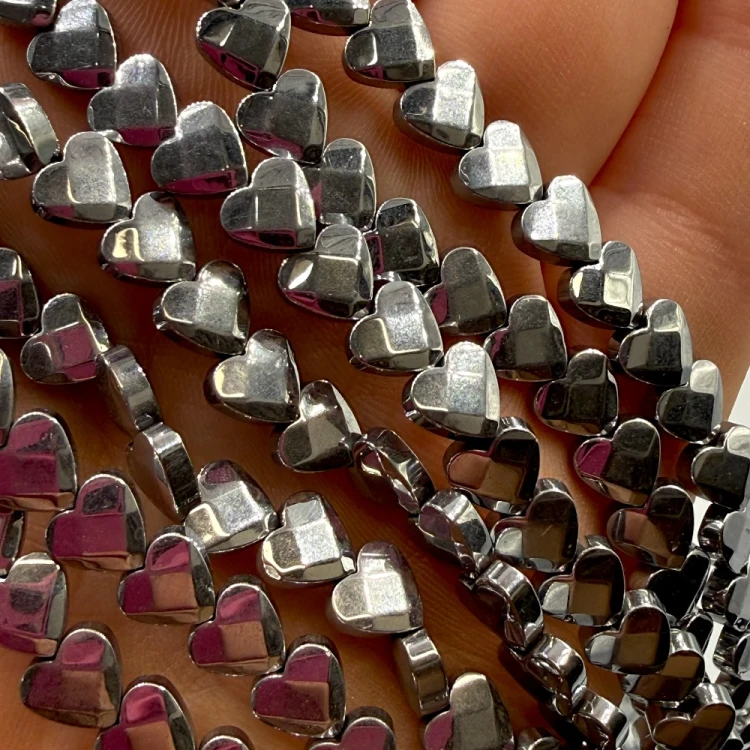 Hematyt Serce fasetowane / kolor srebrny / ok. 6mm