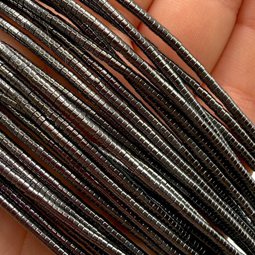 Hematyt Heishi / kolor czarny / ok. 2x1mm