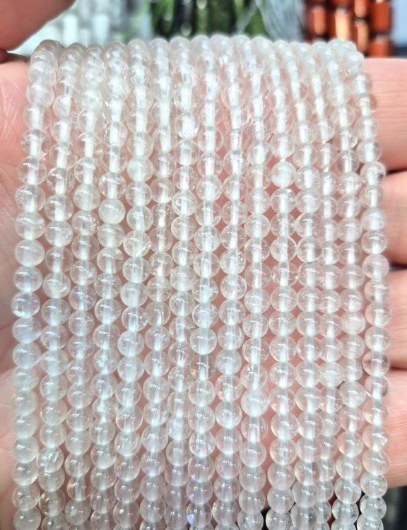 Kryształ Górski / kulka gładka / ok. 4mm