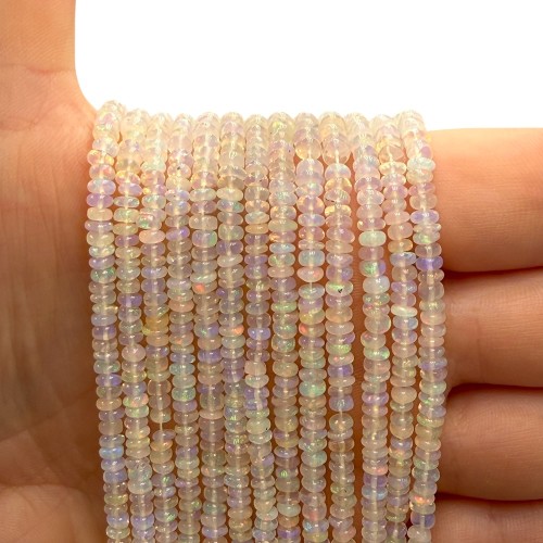 Opal Etiopski / oponka gładka / ok. 3x1mm