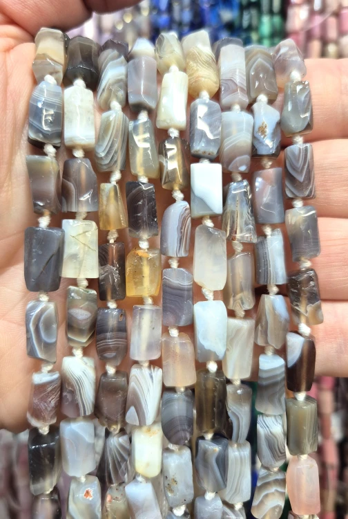 Agat Botswana / walec / ok. 7x11mm