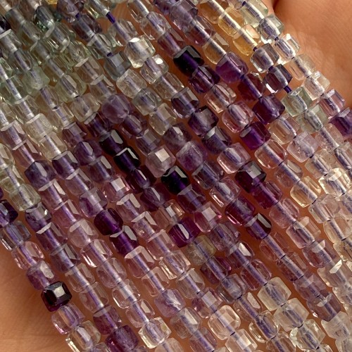 Fluoryt / kostka fasetowana / ok. 3x3mm