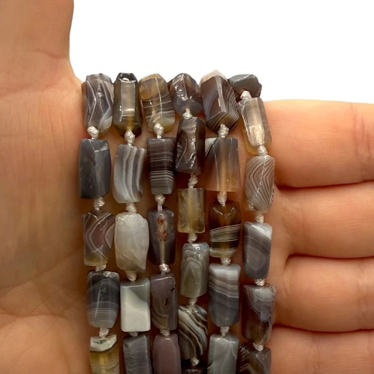 Agat Botswana / walec / ok. 7x11mm