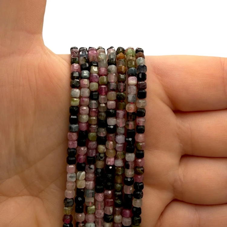 Turmalin Mix Kolorów / kostka fasetowana / ok. 3x3mm