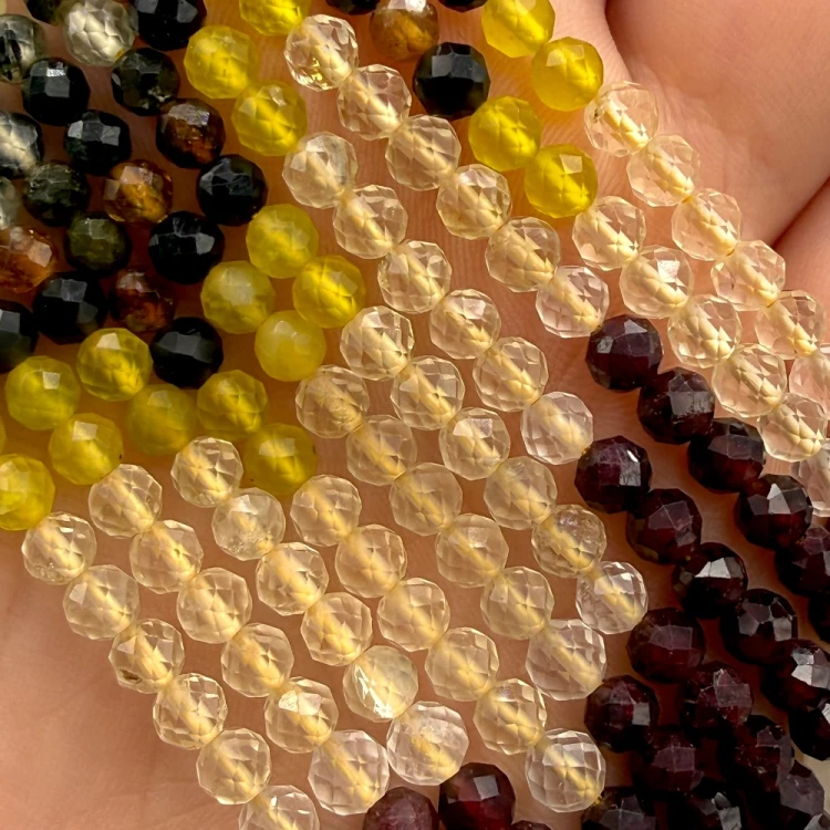 Mix Kamieni / kulka fasetowana / ok. 4mm