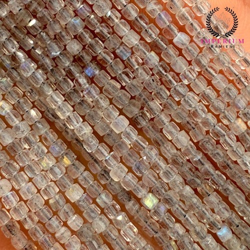 Labradoryt / kostka fasetowana / ok. 2x2mm