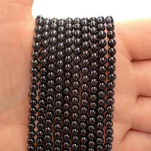 Spinel / kulka gładka / ok. 4mm