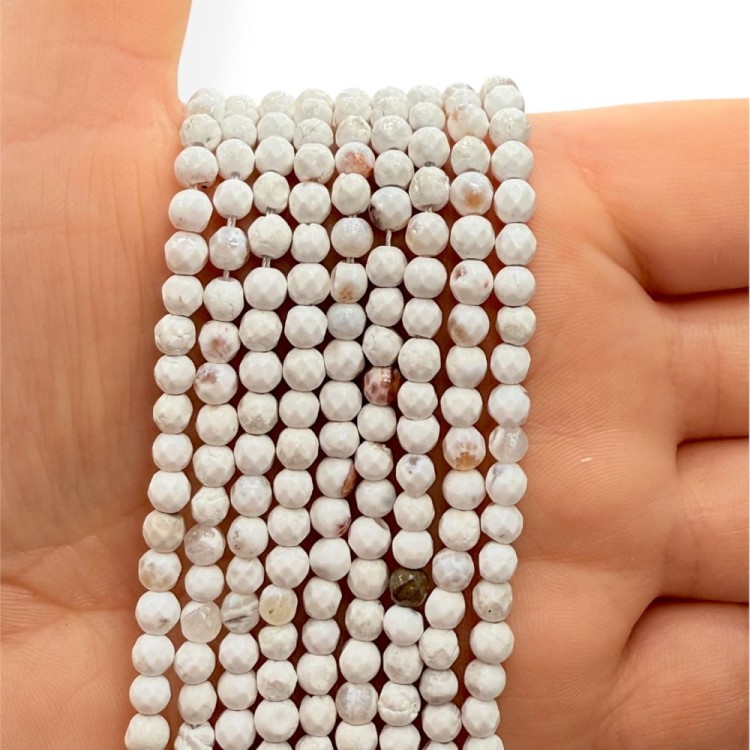 Agat Ognisty Kremowy/ kulka fasetowana / ok. 4mm