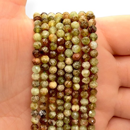 Granat Zielony / kulka fasetowana / ok. 4mm