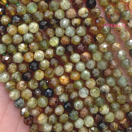 Granat Zielony / kulka fasetowana / ok. 2mm
