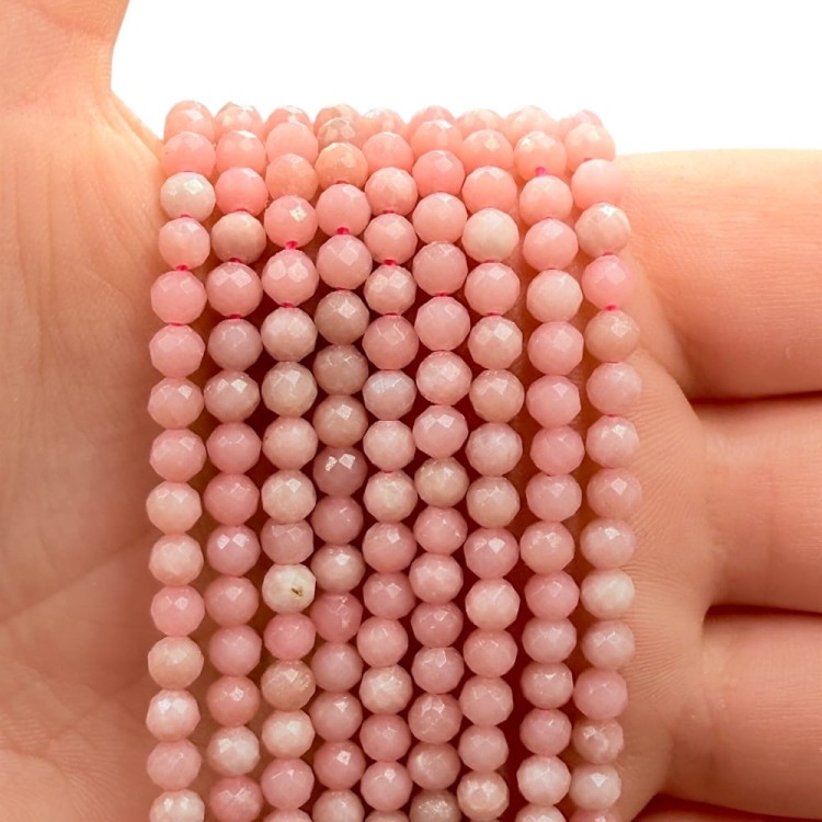 Opal Różowy / kulka fasetowana / ok. 4mm