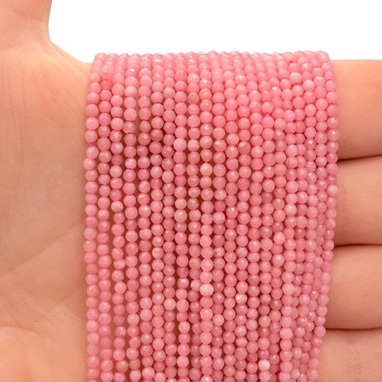 Opal Różowy / kulka fasetowana / ok. 2mm