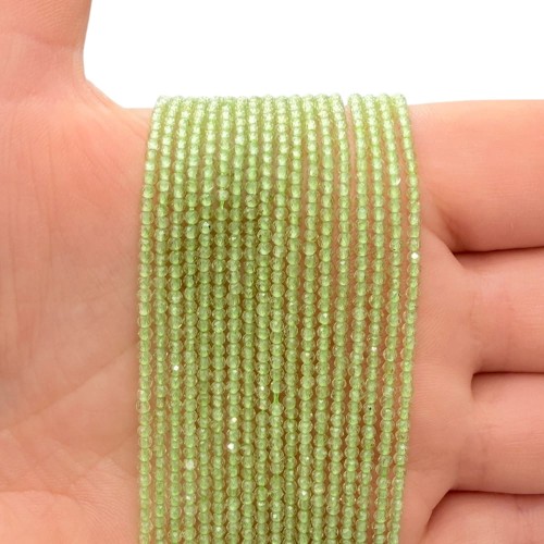 Oliwin / kulka fasetowana / ok. 2mm
