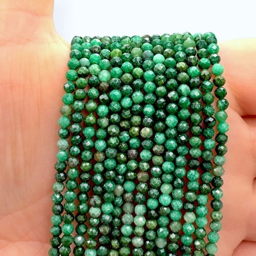 Jadeit Afrykański / kulka fasetowana / ok. 3mm