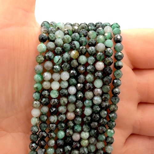 Szmaragd / kulka fasetowana / ok. 4mm