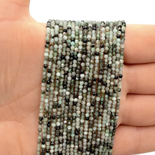 Szmaragd / kulka fasetowana / ok. 2mm