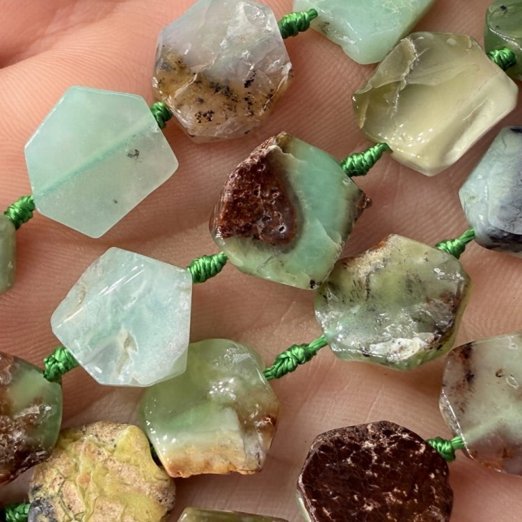 Jadeit Australijski / hexagon / ok. 14x14mm