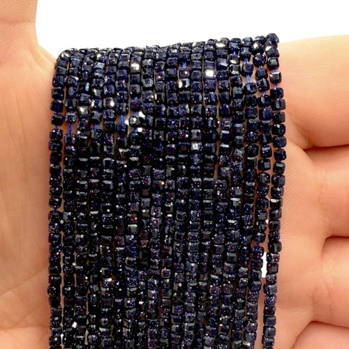 Noc Kairu / kostka fasetowana / ok. 2x2mm