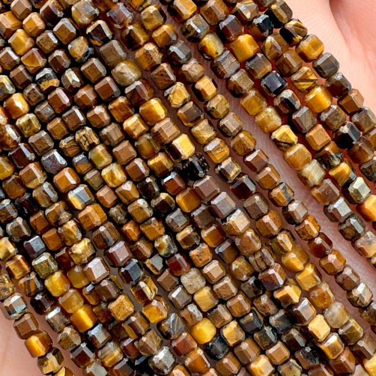 Tygrysie Oko / kostka fasetowana / ok. 2x2mm