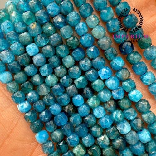 Apatyt Niebieski / kostka fasetowana / ok. 4x4mm