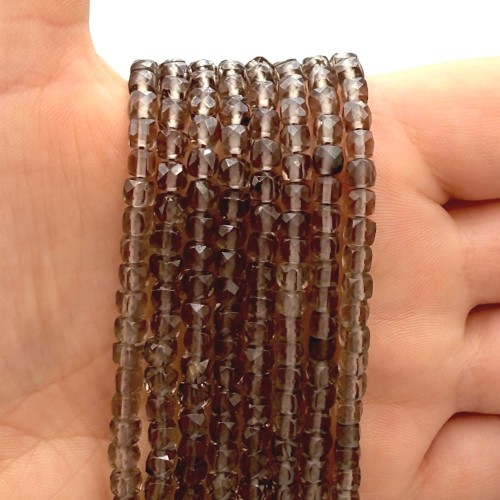 Kwarc Dymny / kostka fasetowana / ok. 4x4mm