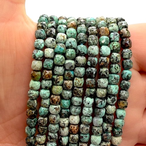 Turkus Afrykański / kostka fasetowana / ok. 4x4mm