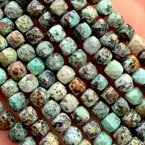 Turkus Afrykański / kostka fasetowana / ok. 4x4mm