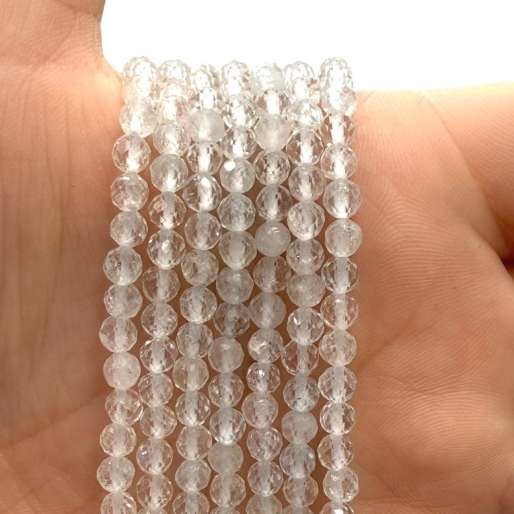 Topaz Biały / kulka fasetowana / ok. 3mm