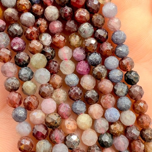 Rubin + Kyanit / kulka fasetowana / ok. 4mm