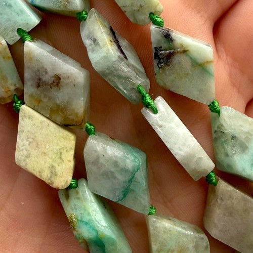 Chryzokola / romb / ok. 10x16x6mm