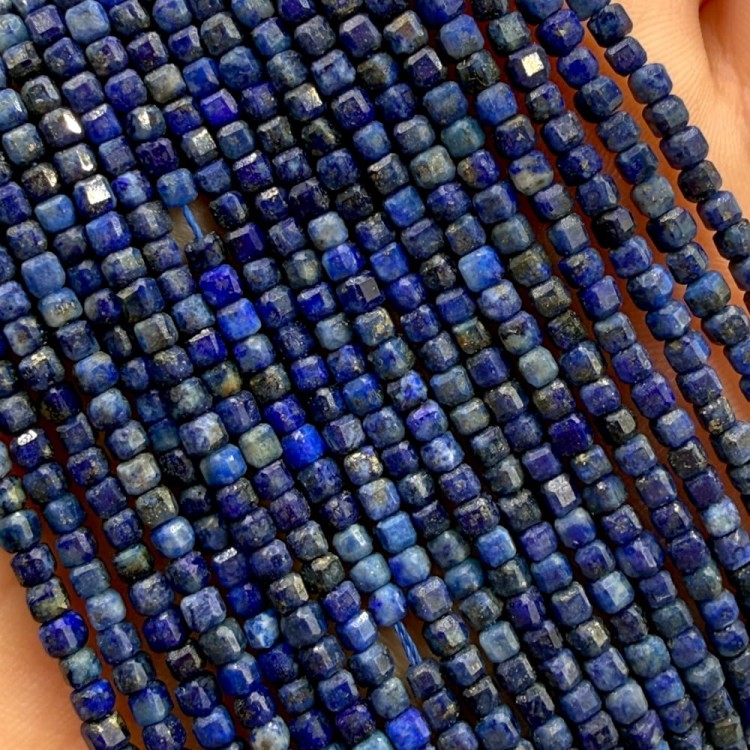 Lapis Lazuli / kostka fasetowana / ok. 2x2mm