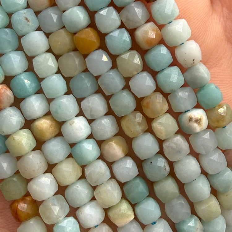 Amazonit Multi-color / kostka fasetowana / ok. 4x4mm
